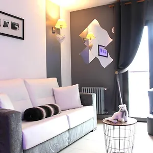Appartement Janet, Erts
